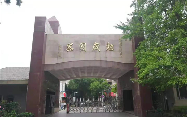 01.jpg